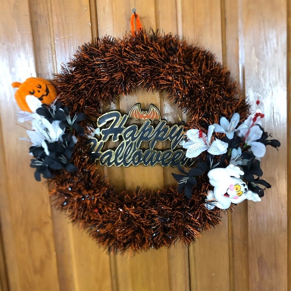 Handmade Halloween Wreath with Vintage Accents - Picture 1 of 7